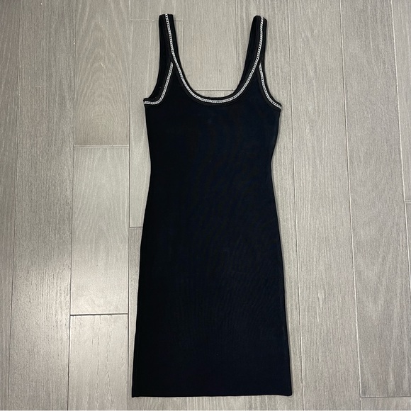 Good American Chain detailed knit tank mini dress black 2 M Ribbed Stretch Goth - Picture 9 of 16